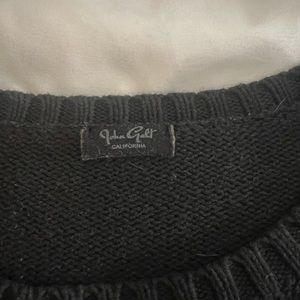 BRANDY MELVILLE JOHN GALT BLACK SWEATER